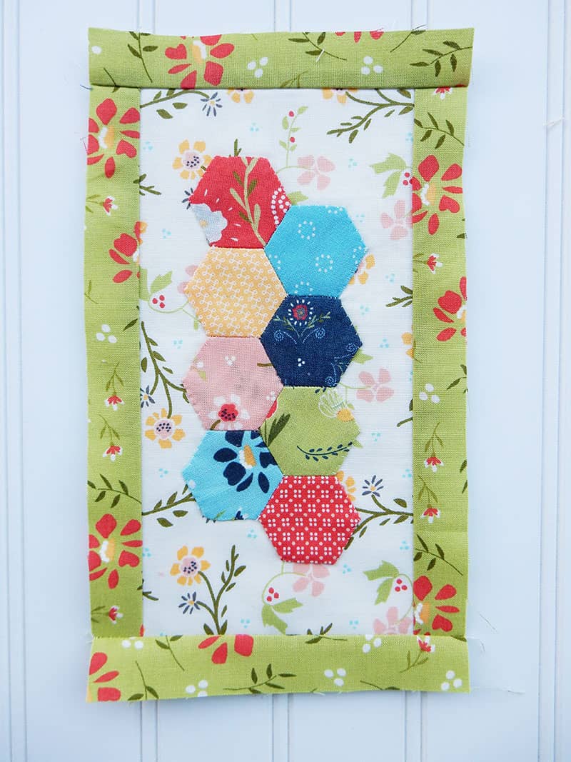 Save the Bees Block of the Month - Block 3