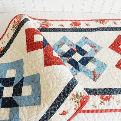 Patriotic Quilts featured by top US quilting blog A Quilting Life