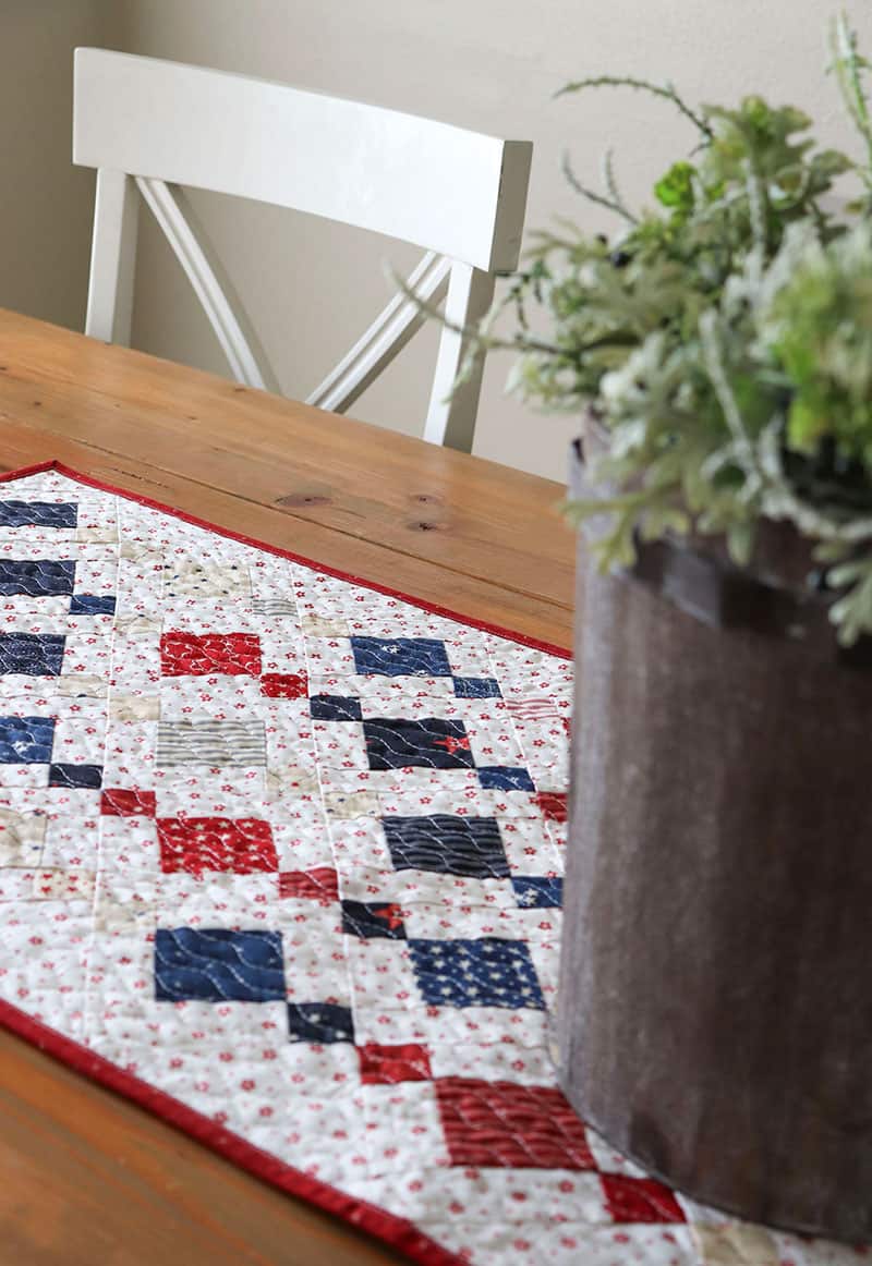 Mini Chandelier table runner
