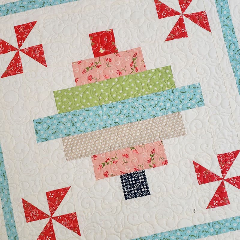 Sunday Best Quilts Sampler Block 7 featured by top US quilting blog, A Quilting Life: gladdening block