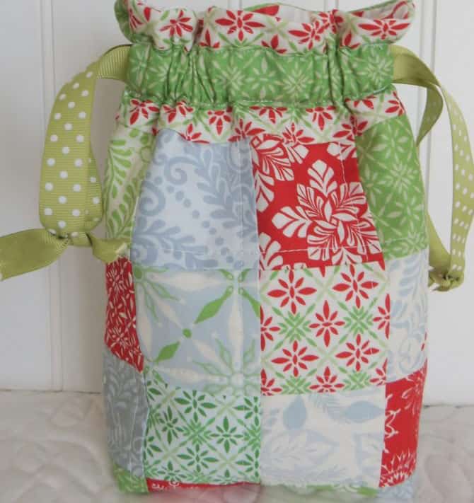 Saturday Seven 107 featured by Top US Quilting Blog, A Quilting Life: image of patchwork bag.