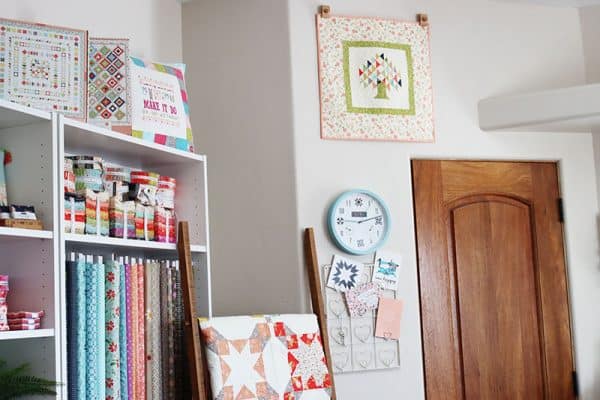 small-quilt-hanger-3 Simple Quilt Hanging Ideas featured by Top US Quilting Blog, A Quilting Life