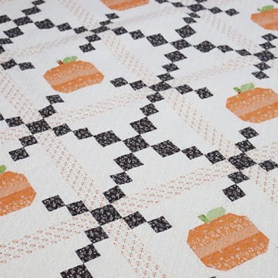 Pumpkin Patch Quilt Pattern featured by Top US Quilt Blog, A Quilting Life