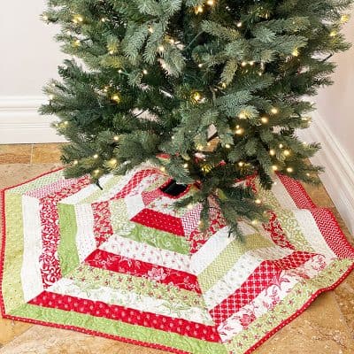 Quilt Works in Progress December 2021 featured by Top US Quilt Blog, A Quilting Life