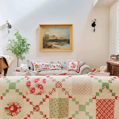 A Quilting Life Christmas Home Tour 2021 featured by Top US Quilt Blog, A Quilting Life