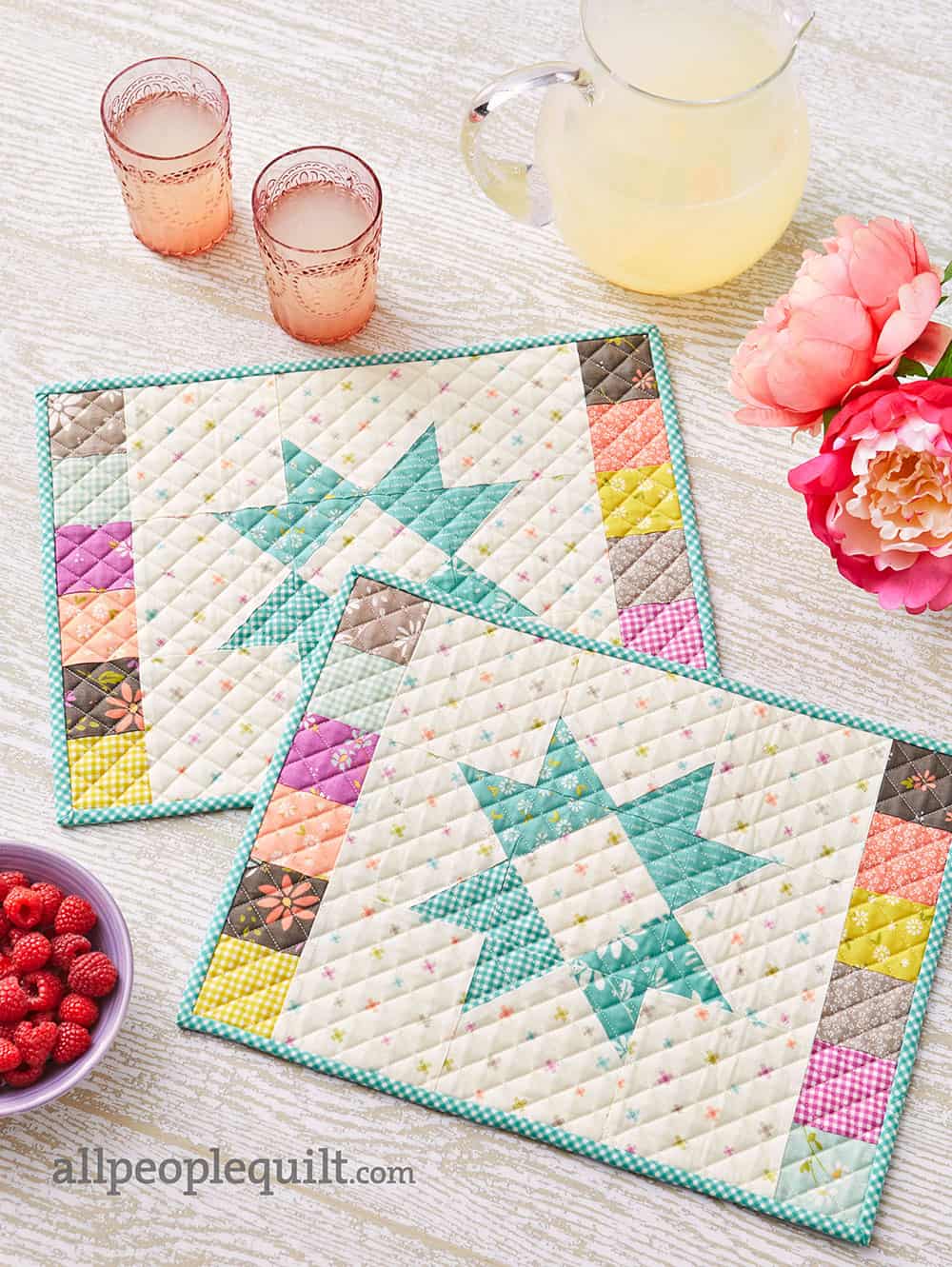 Simple Star Block Place Mats - A Quilting Life