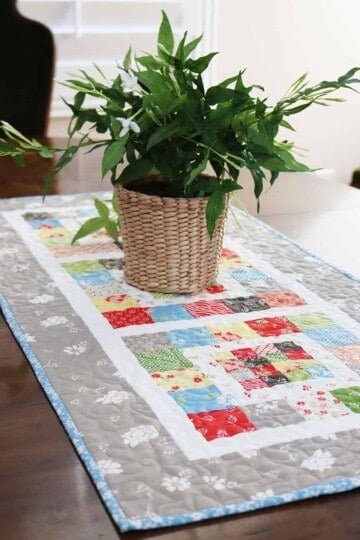 How to Make a Table Runner: An Easy Step by Step Guide - A Quilting Life