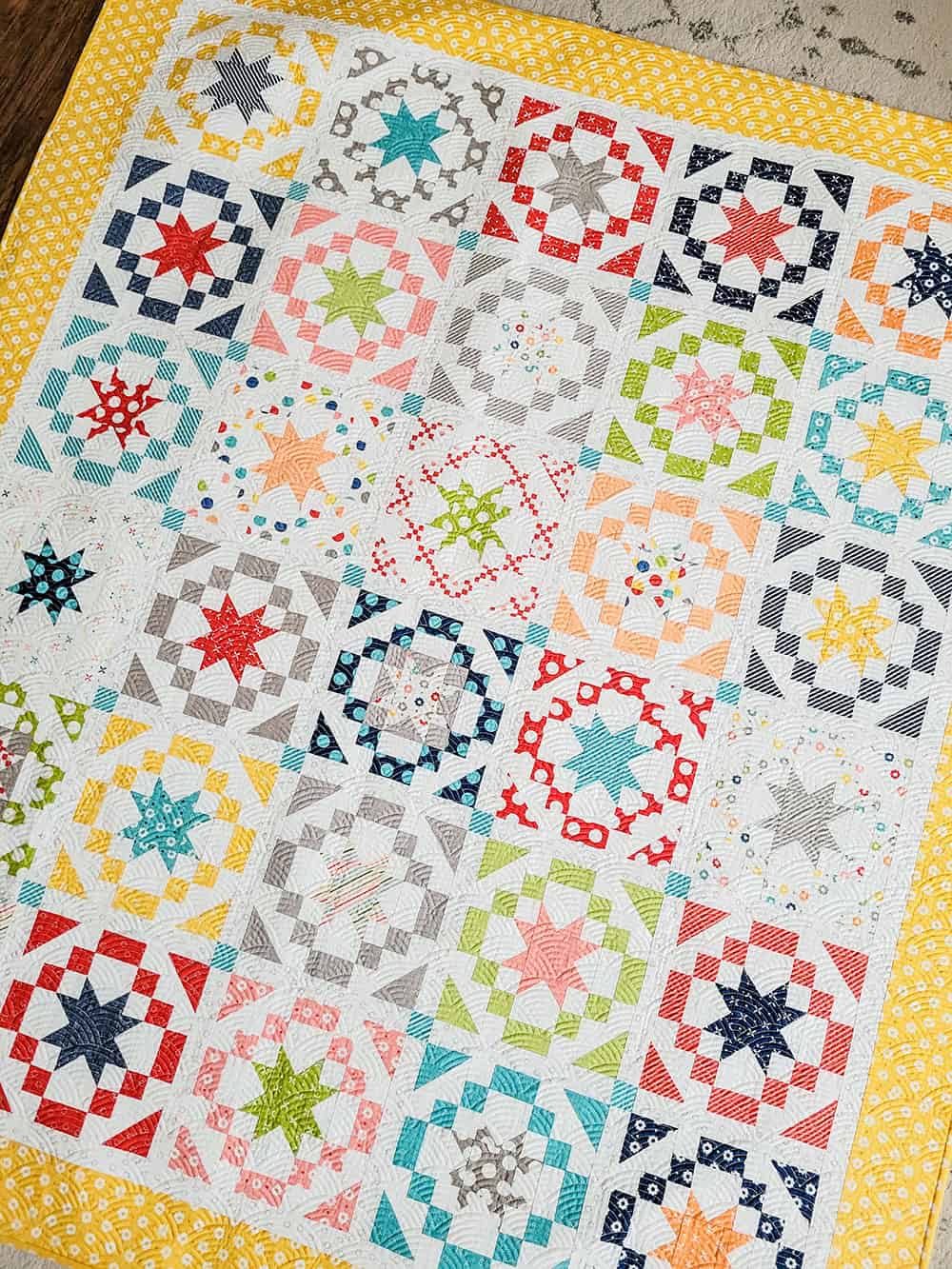 Delight Vintage Star Quilt featured by Top US Quilt Blog, A Quilting Life