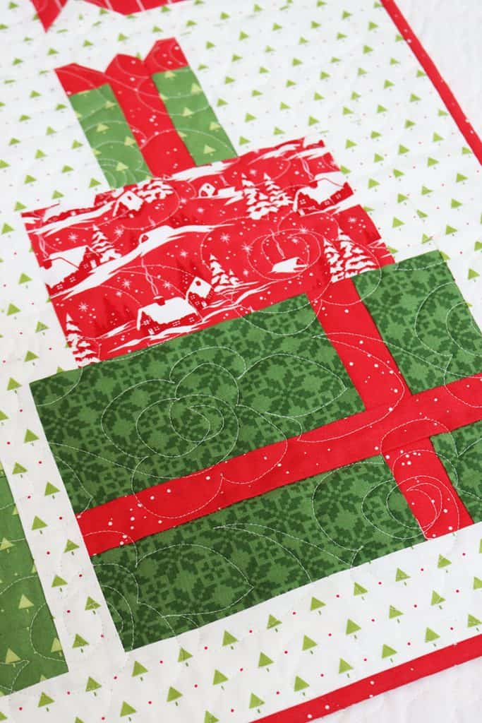 Christmastime Mystery Quilt Block 4 featured by Top US Quilt Blog, A Quilting Life