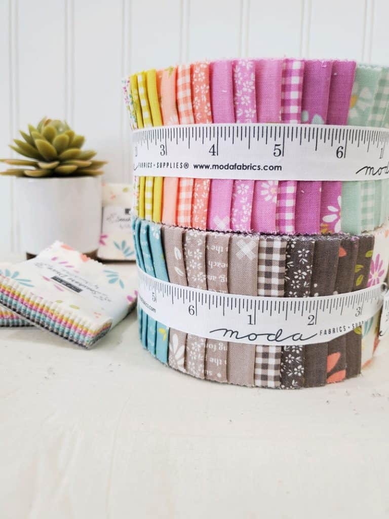 Using Fabric Precuts: Tips for Beginners featured by Top US Quilt Blog: A Quilting Life