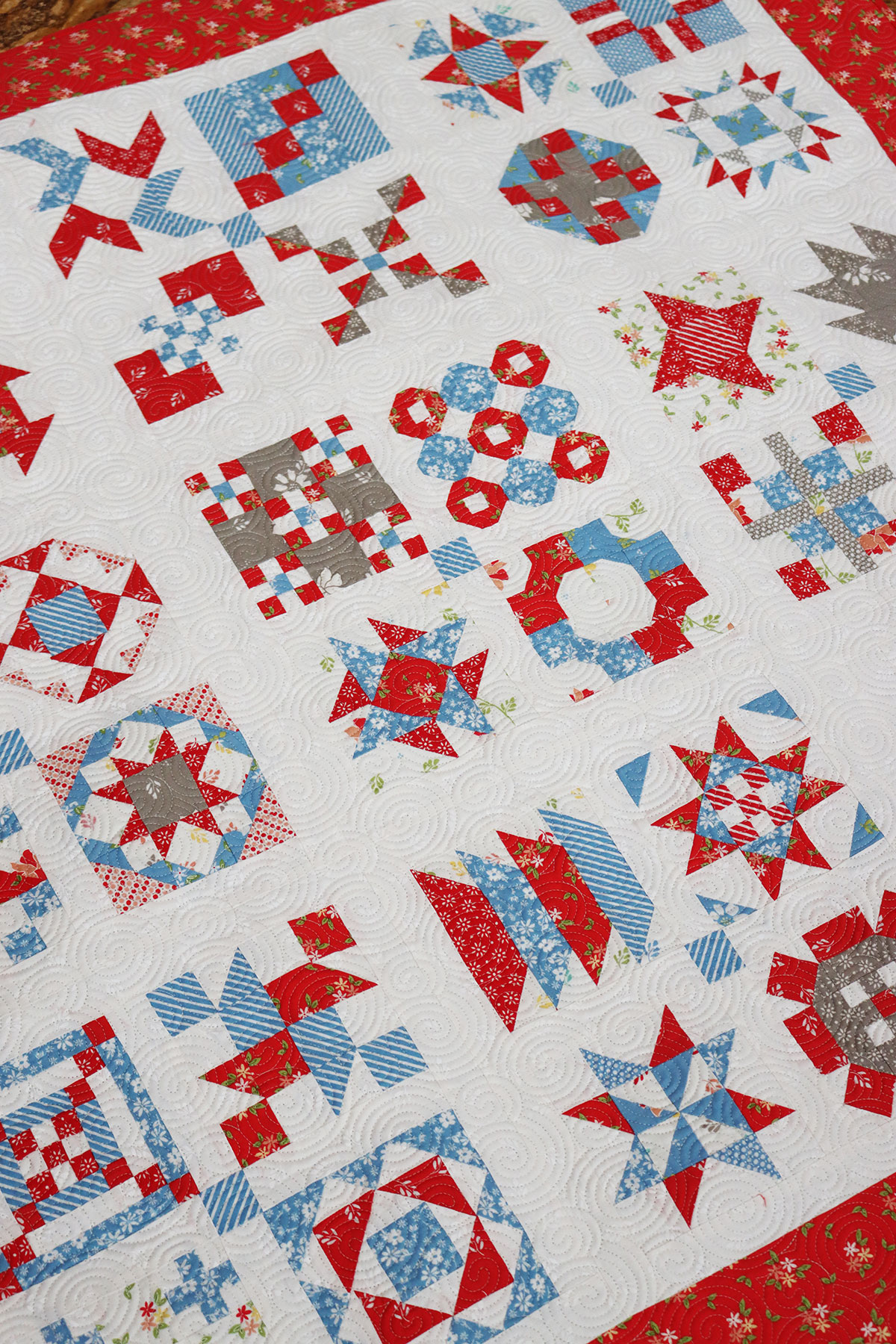 Project Quiltworks Quilt Works in Progress November 2022 - A Quilting Life