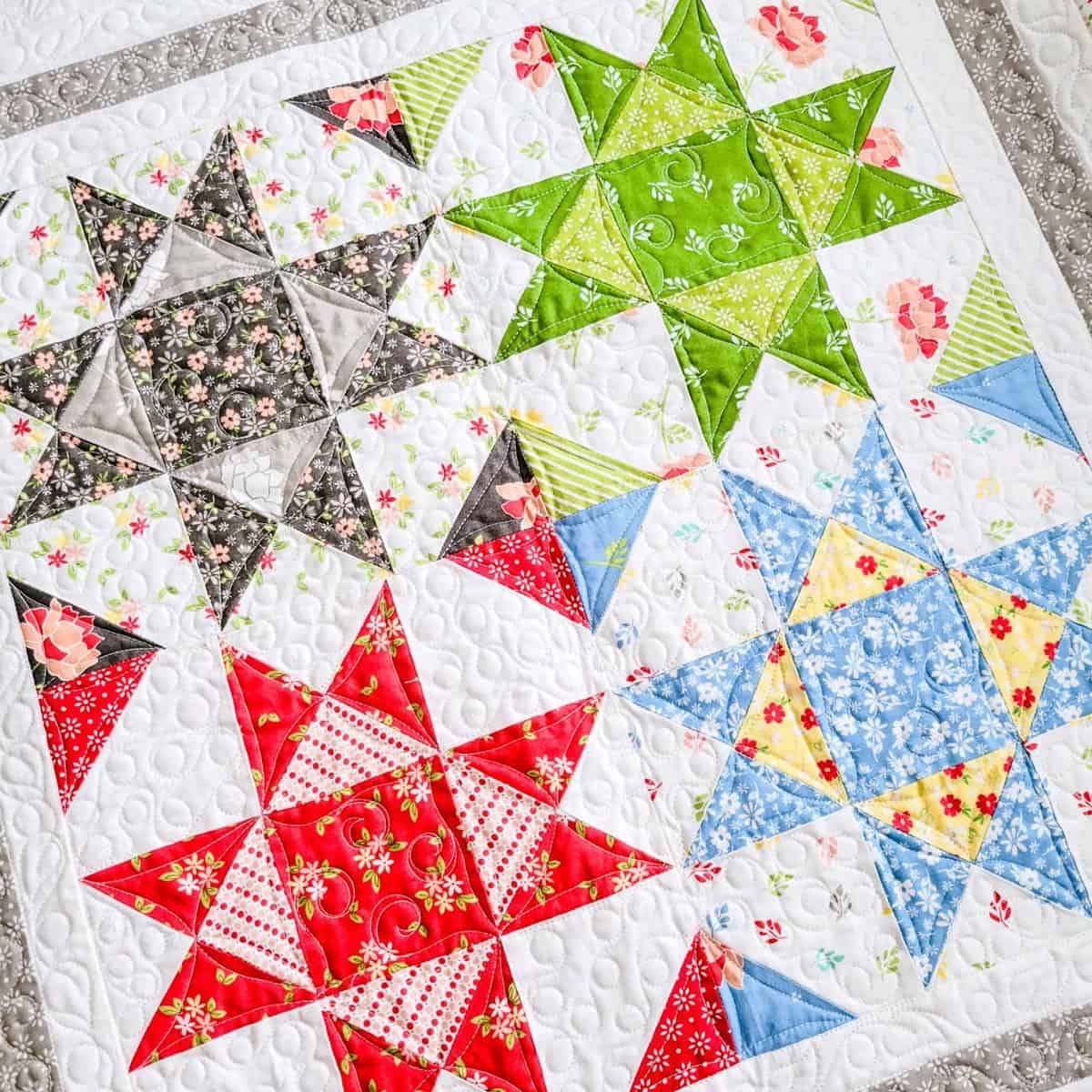 Home for the Holidays Sampler Block 5 featured by Top US Quilt Blog, A Quilting Life