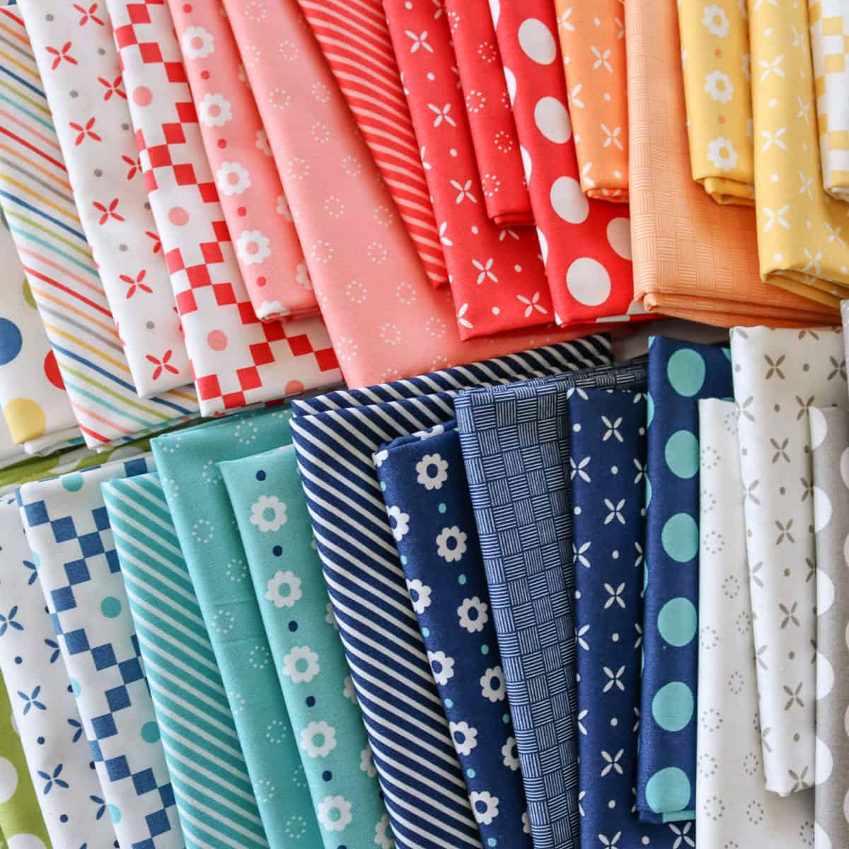 5 Decluttering Tips to Help Purge a Fabric Stash featured by Top US Quilt Blog, A Quilting Life