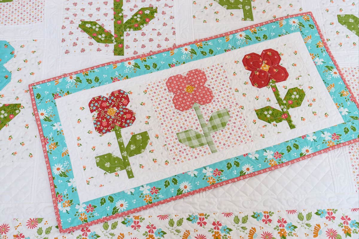 Flower Shoppe Quilt + Mini Quilt featured by Top US Quilt Blog, A Quilting Life