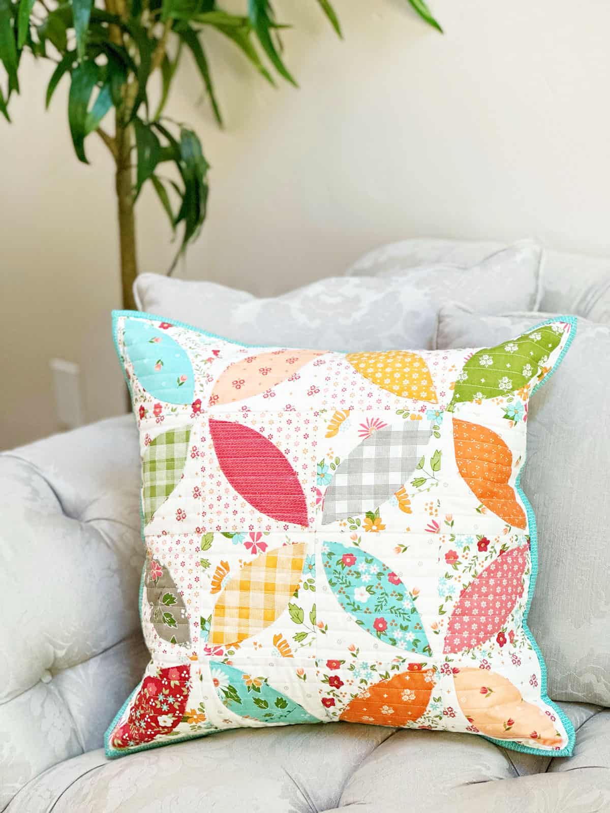 Orange Peel Pillow + Free Pattern featured by Top US Quilt Blog, A Quilting Life