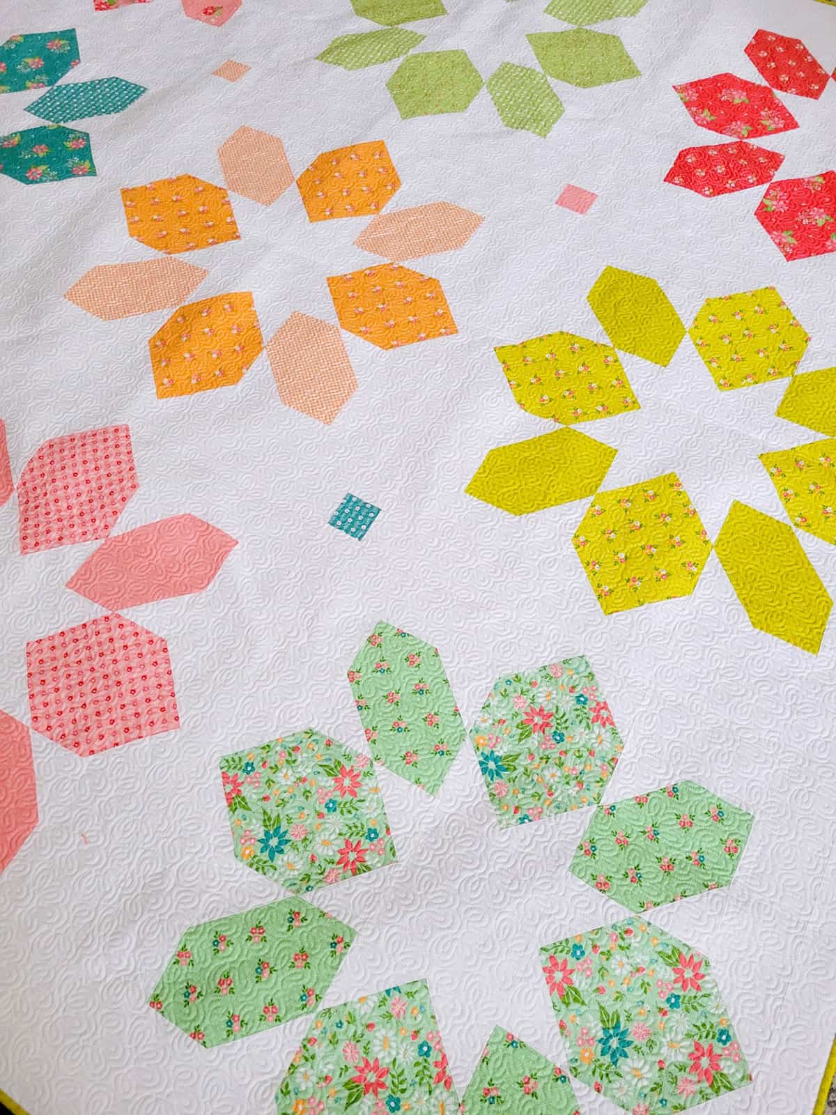 Miss Magnolia Quilt by Chelsi Stratton in Strawberry Lemonade fabrics by Sherri & Chelsi for Moda fabrics