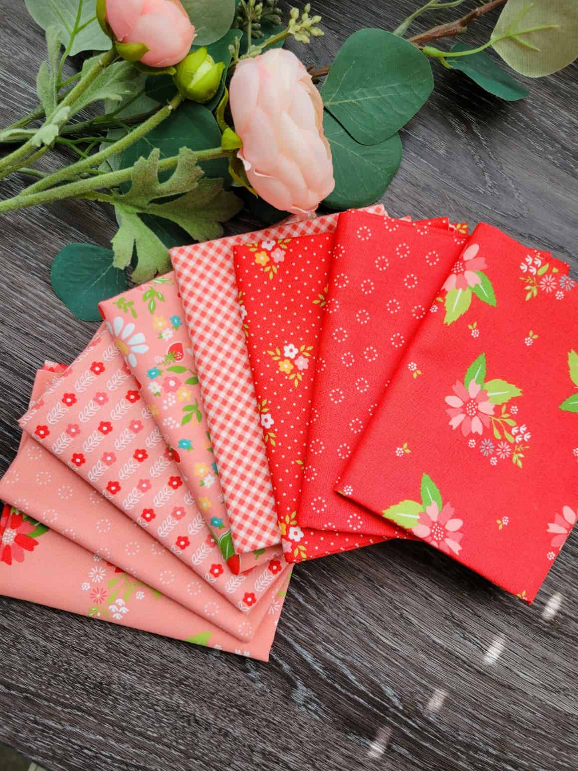 Strawberry Lemonade floral print quilting fabrics by Sherri & Chelsi for Moda.