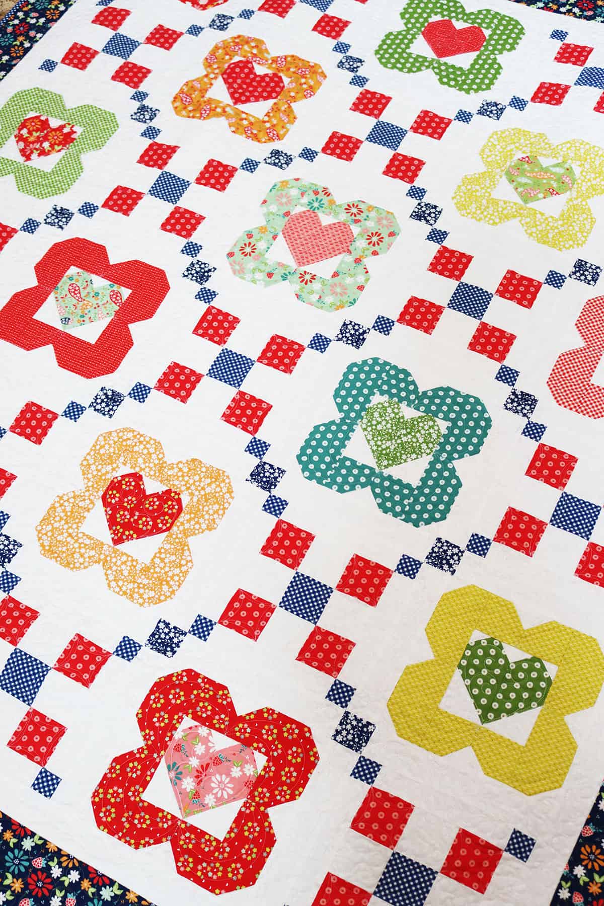 I Heart Flowers quilt by Sherri of A Quilting Life in Raspberry Summer fabrics