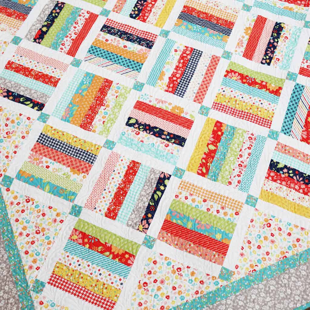 Blooming quilt in Delightfully Yours fabrics by Sherri & Chelsi for Moda