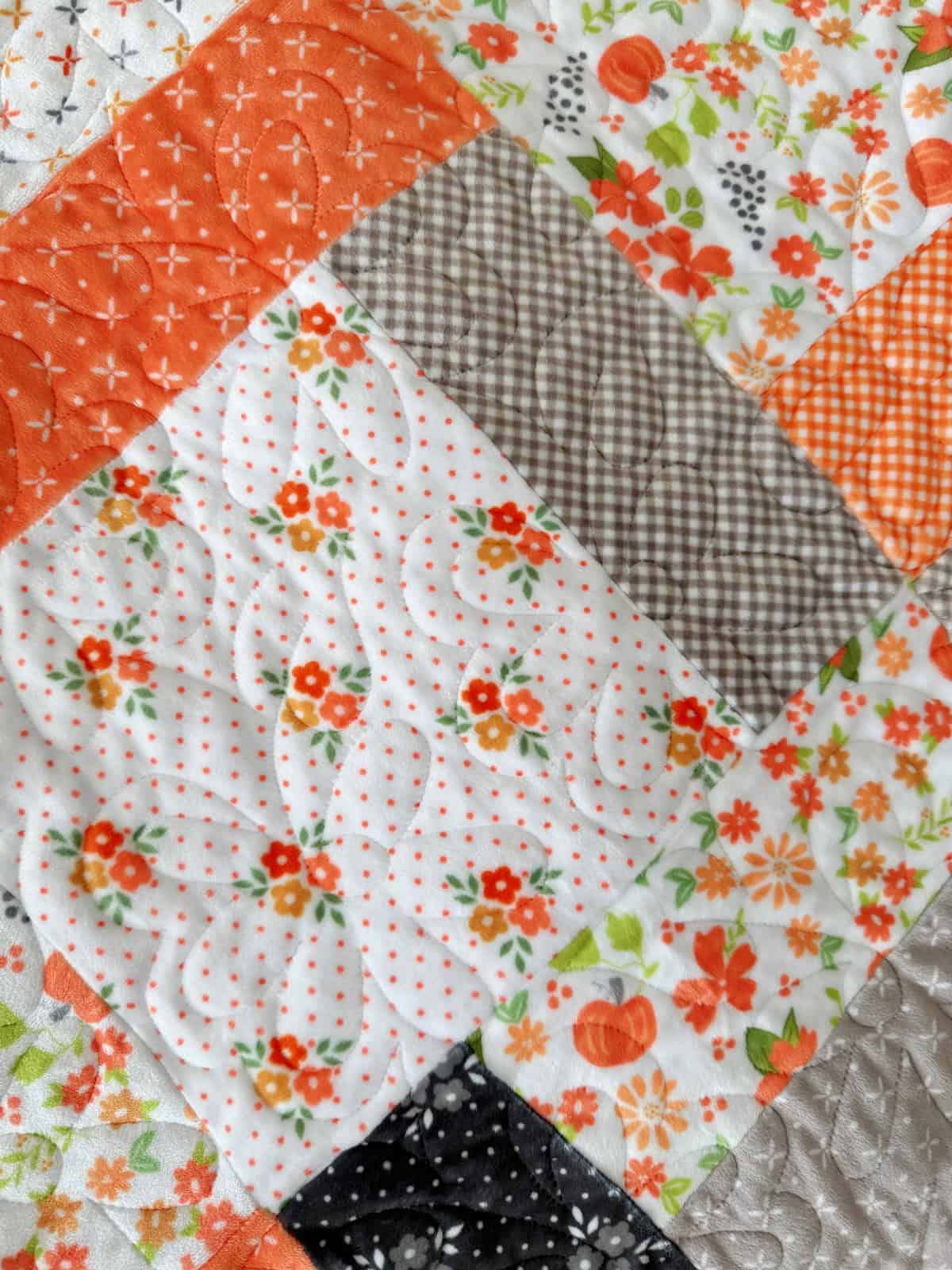 Cottage Charm Quilt in Birch & Willow Cuddle with Moda Fabrics by Sherri & Chelsi