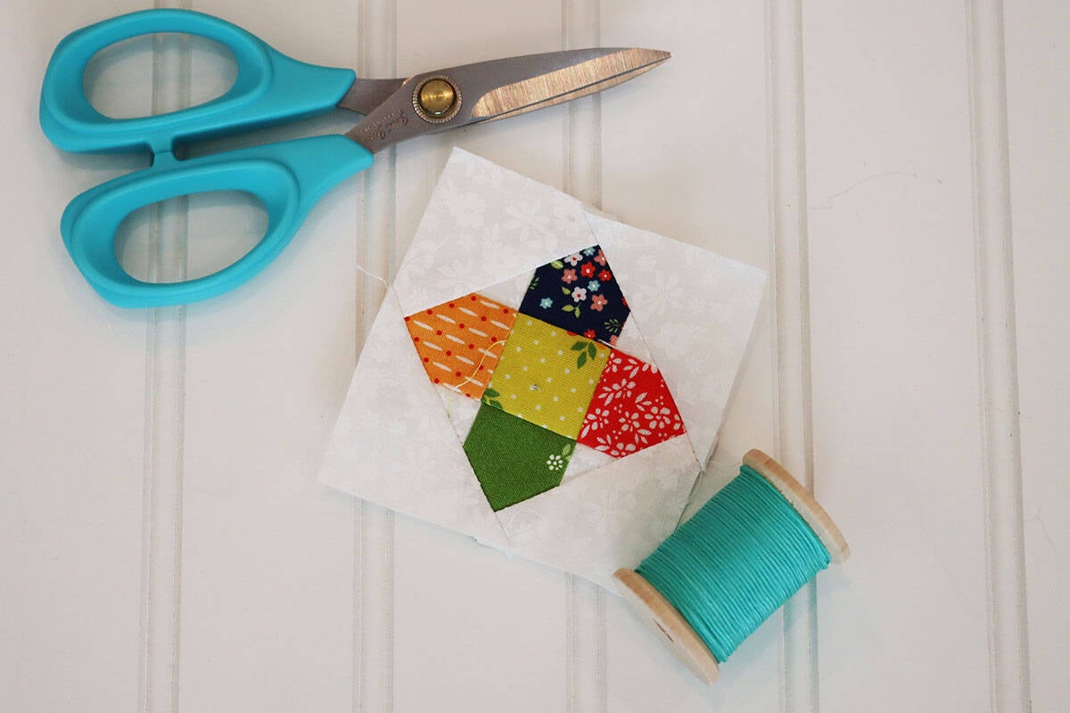 Sewcialites 3 Block 9 pieced by Sherri McConnell of A Quilting Life