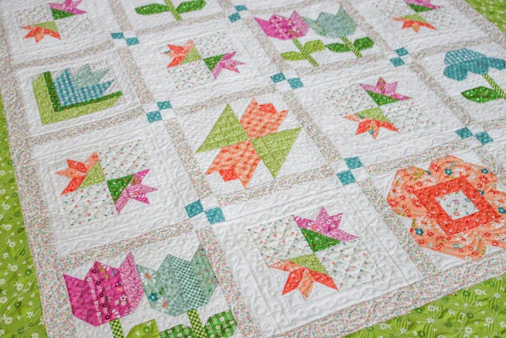Bloom & Vine quilt in Coastal Breeze fabrics by Sherri & Chelsi for Moda