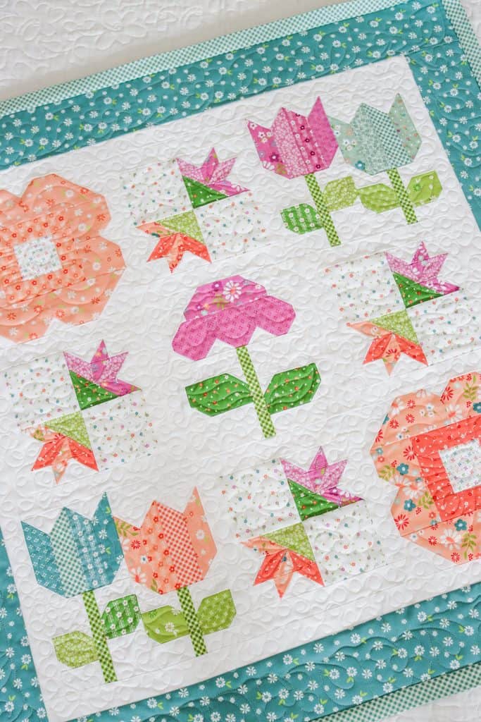 Bloom & Vine quilt in Coastal Breeze fabrics by Sherri & Chelsi for Moda